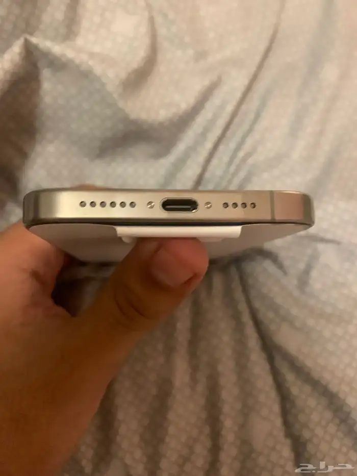 ايفن 15 برو ماكس 0