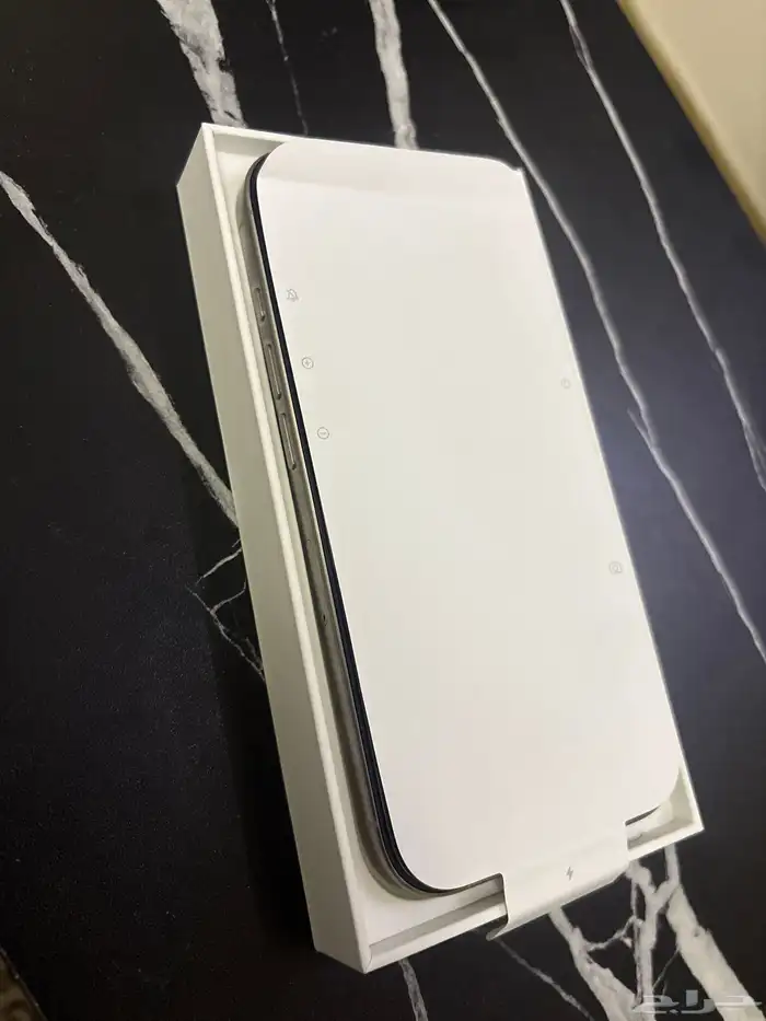 ايفون 16 برو تيتانيوم 10