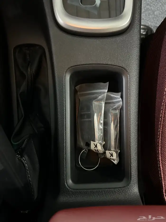 تويوتا   هايلوكس غمارتين دبل بنزين توماتيك2025 جديد 138.000 13