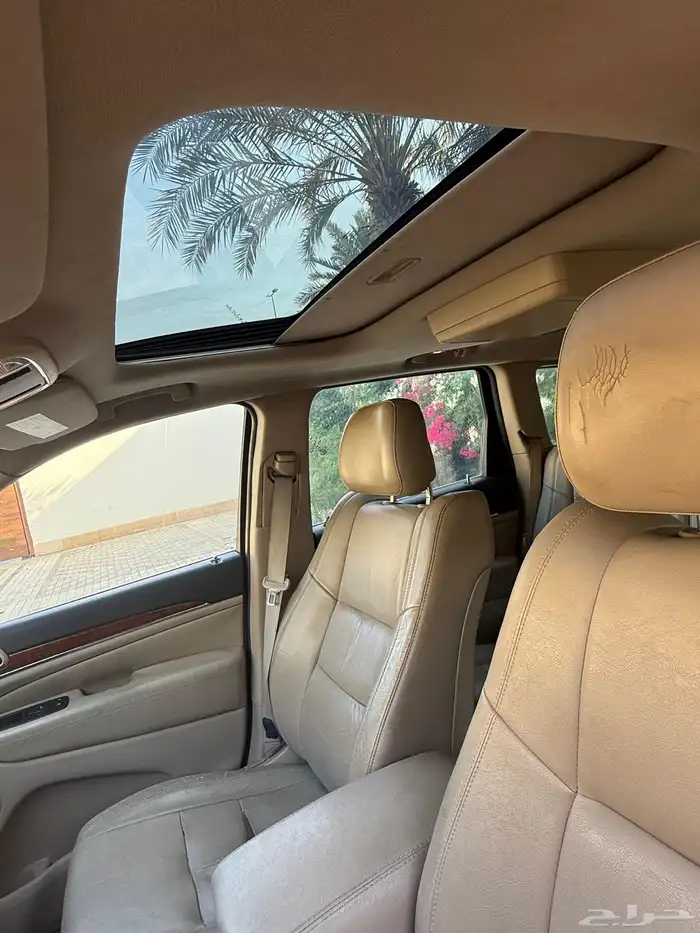 جيب غراند شيريوكي 2012 4