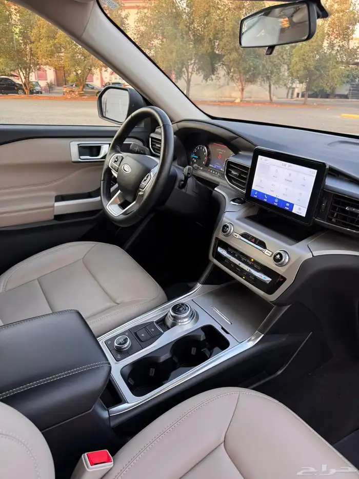 اكسبلورر 2022 فل XLT دبل جلد بانوراما عداد قليل 33