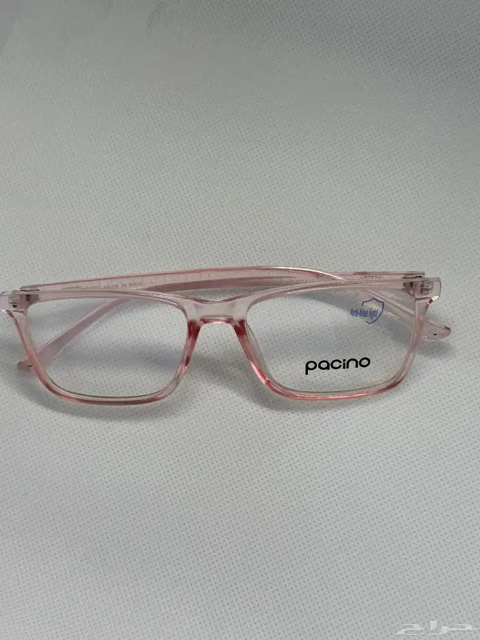 نظارات شمسيه ممتازه نفس المحلات وكذلك يوجد ايطارات طبيه 39