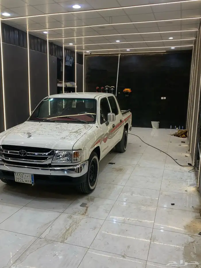 للبيع هايلكس 2003 0