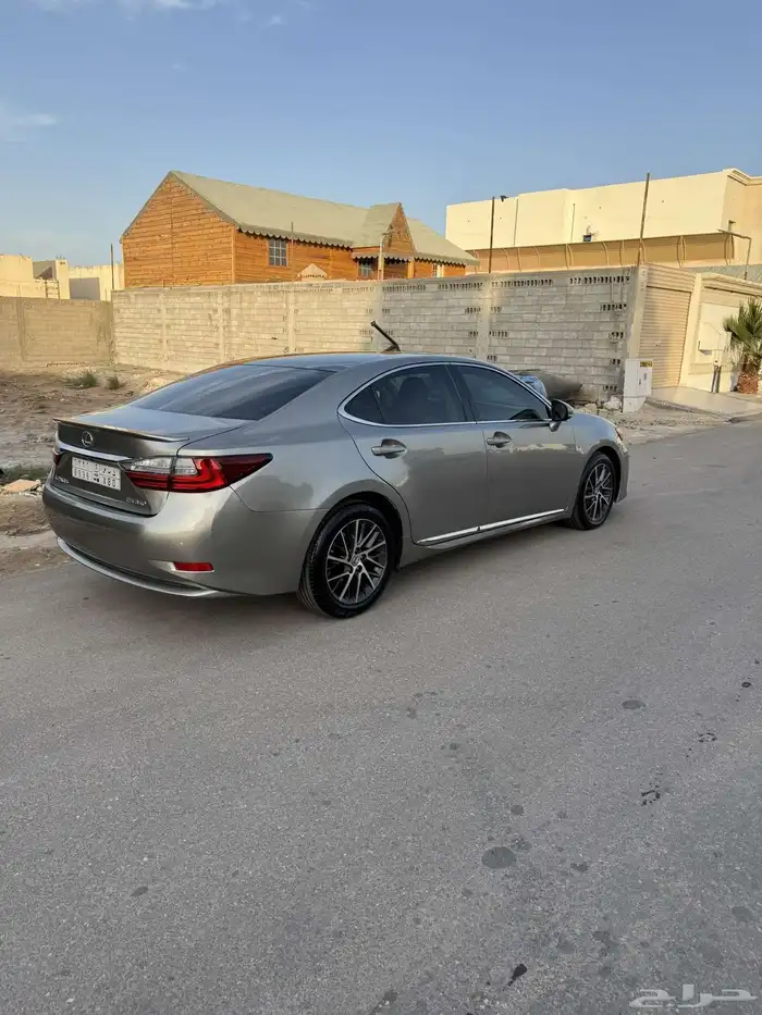 لكزس ES350 موديل 2017 للبيع 0