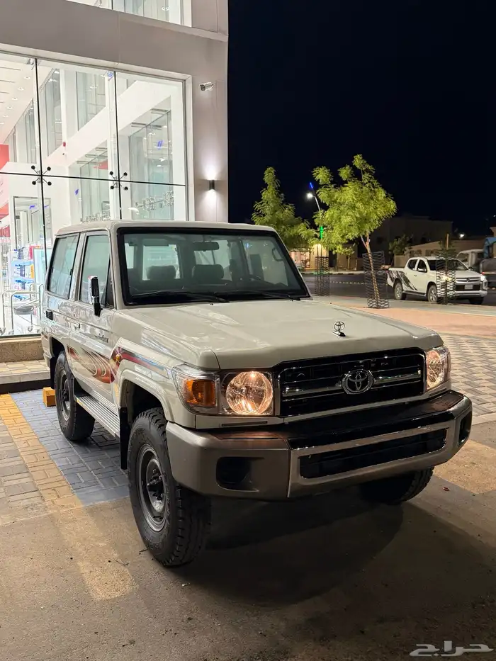 2015 جيب ربع 0