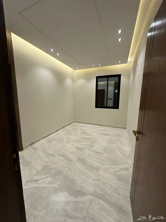 للبيع شقق ارضي وعلوي مودرن بحي البديع ابها 3