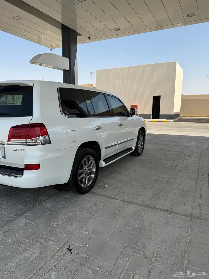 لكزس 2012 فل كامل سعودي 10