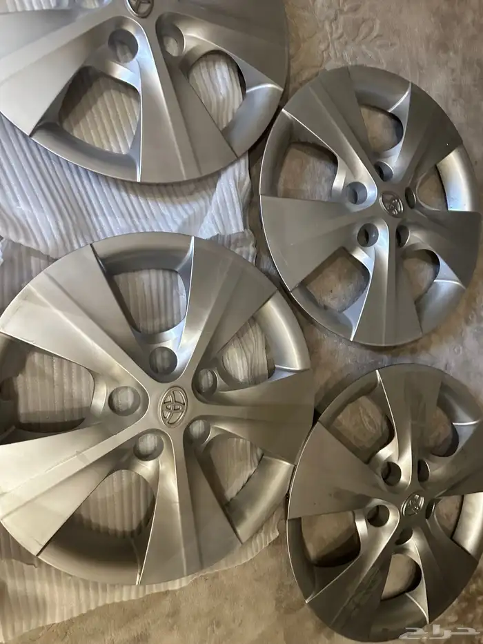 طيس طقم كامري من 2012 الى 2015 0