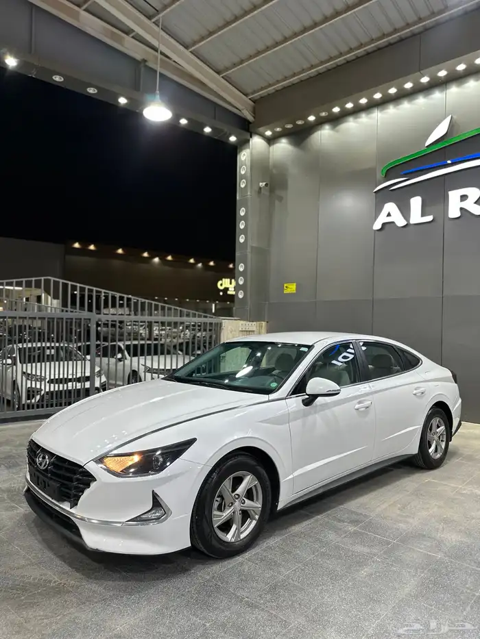 سوناتا 2022 لؤلؤي لدى معرض(عبيد الرشيدي) 12