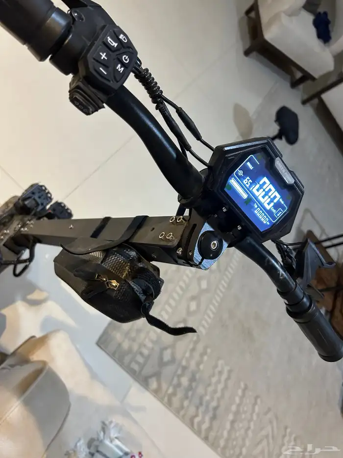 سكوتر كهربائي 1