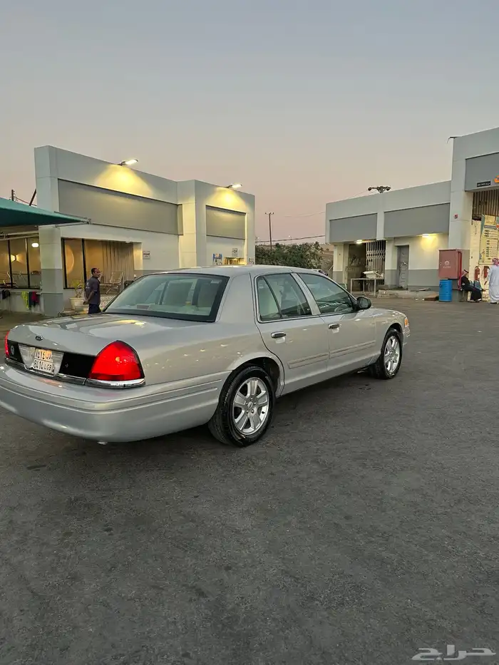 فورد كروان فكتوريا 2011 وكاله 4