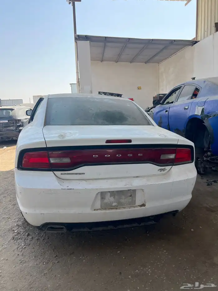 متوفر عندنا قطع غيار دوج تشارجر جيب شوركي 0