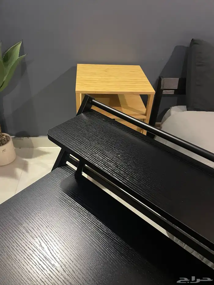 مكتب دراسي او للعمل 2