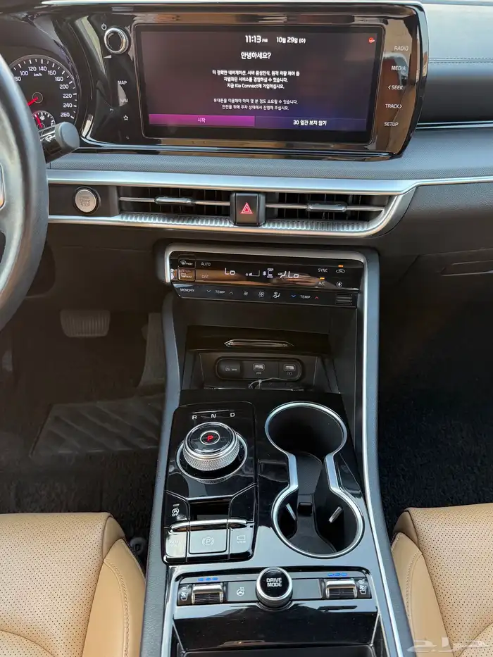 كيا K5 فل كامل بدون بنورما 2020 داخل جملي نضيفه للبيع 12