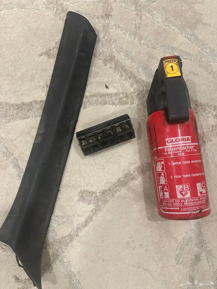 مرسيدس بنز 560 8