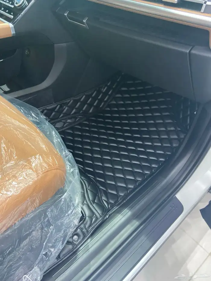 تفصيل أرضيات وخياطة لدعسات السيارات 0