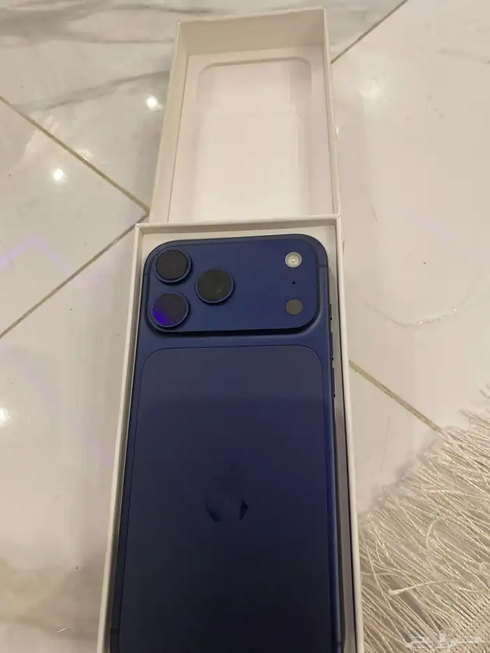 جوال ايفون لم يستخدم بحالة الوكالة 17 برو ماكس 256 0