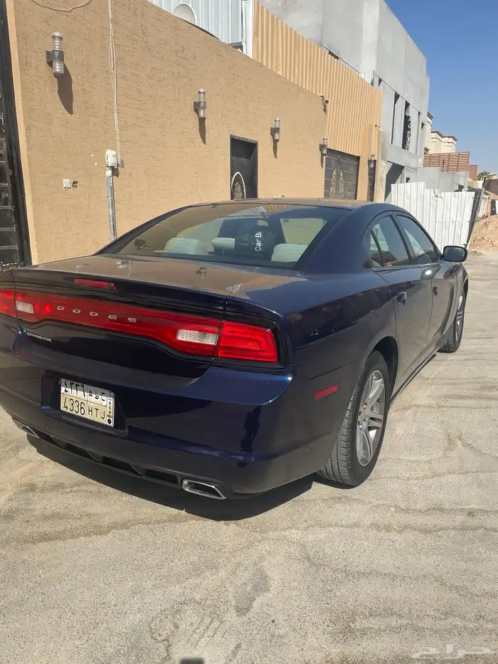 للبيع دودج تشارجر 2014 1
