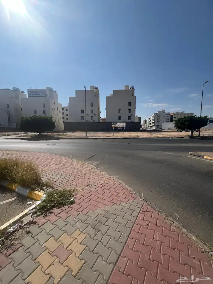 ارض تجارية للاستثمار او الايجار الطائف شارع القمريه 2