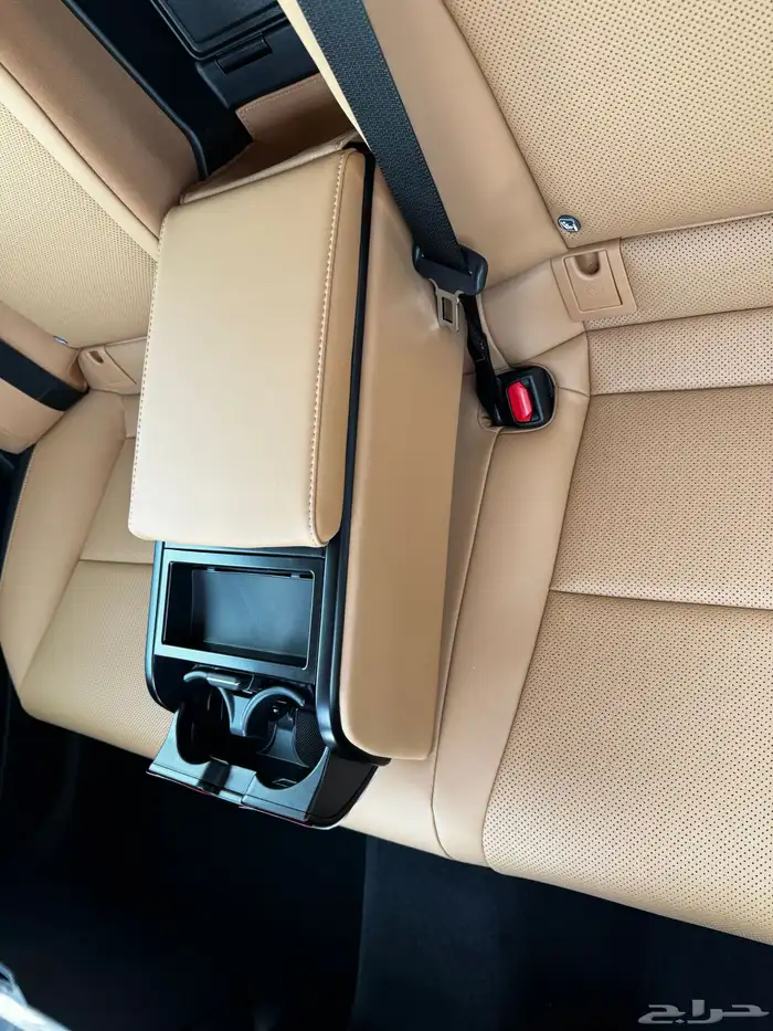 لكزس ES250 موديل 2025 13