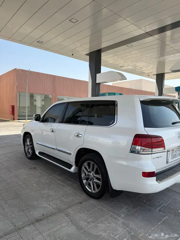 لكزس 2012 فل كامل سعودي 20