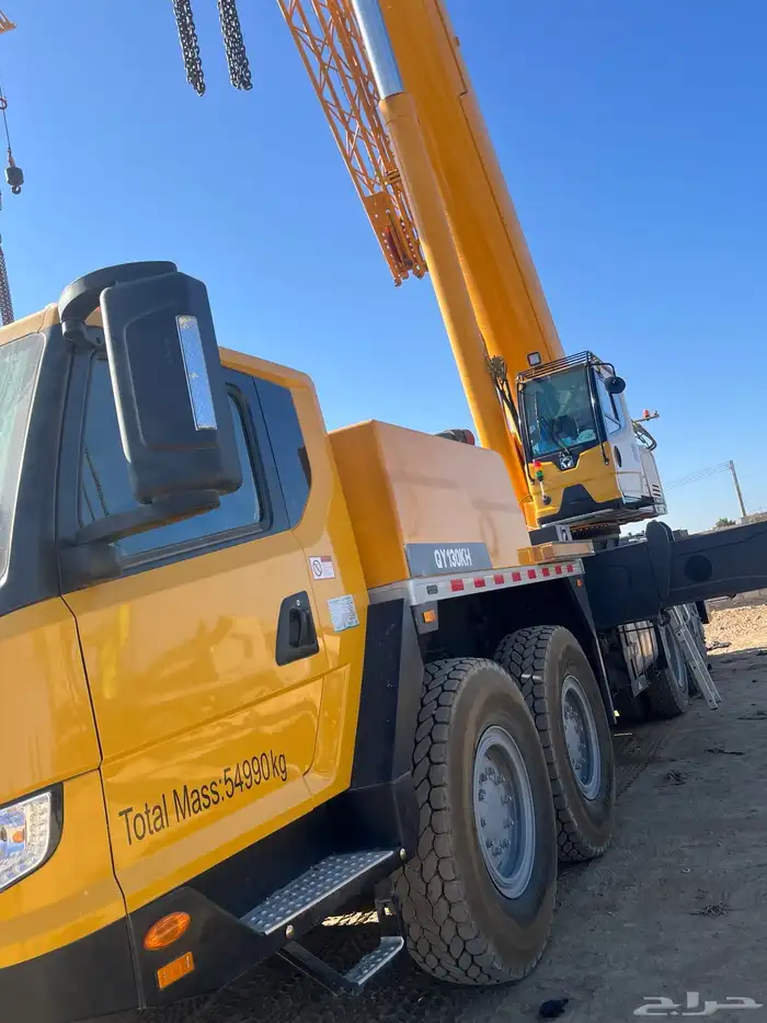 Crane and Flatbed rental 11