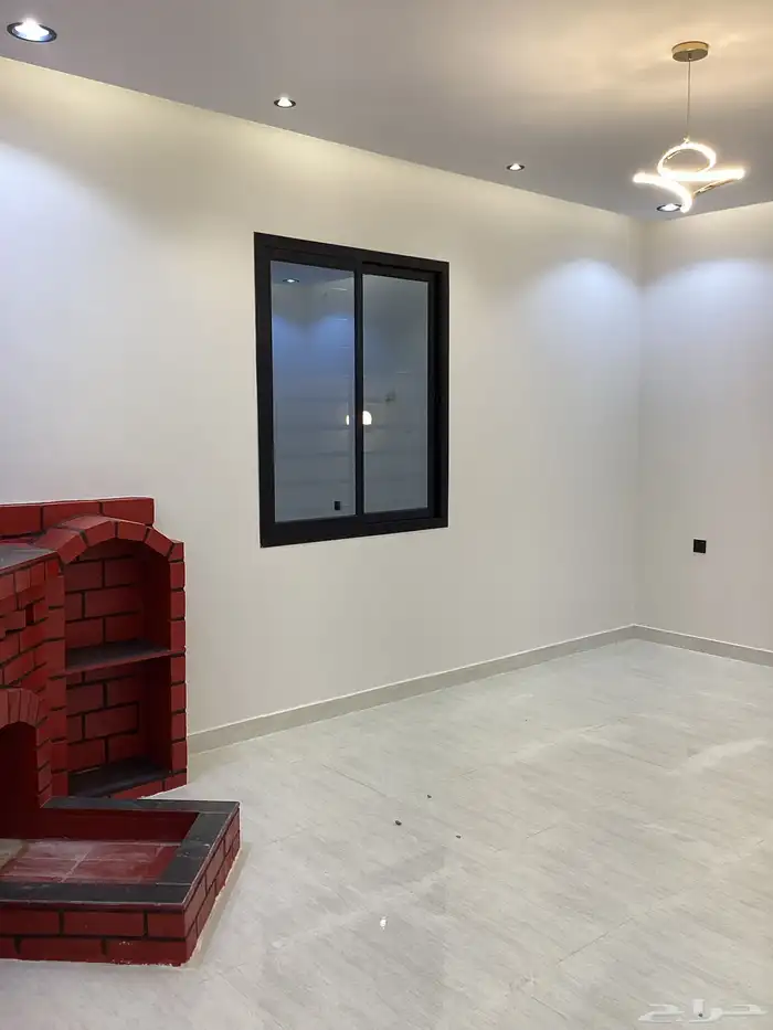 للبيع روف فاخر بتصميم راقي حي هيف أحد رفيدة 27