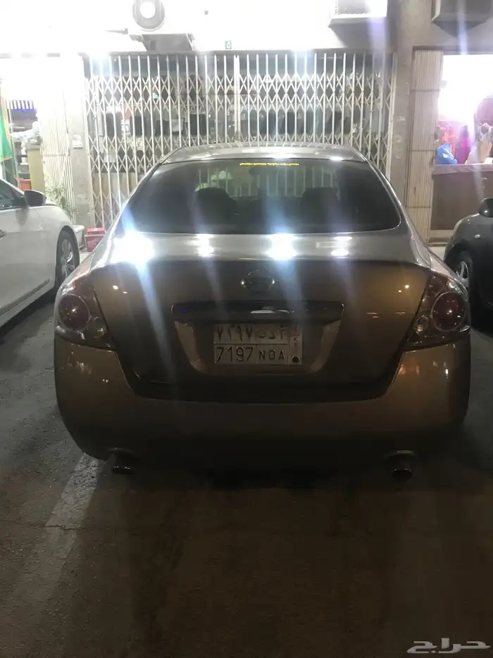 نيسان التيما غير عادي بصمة 4