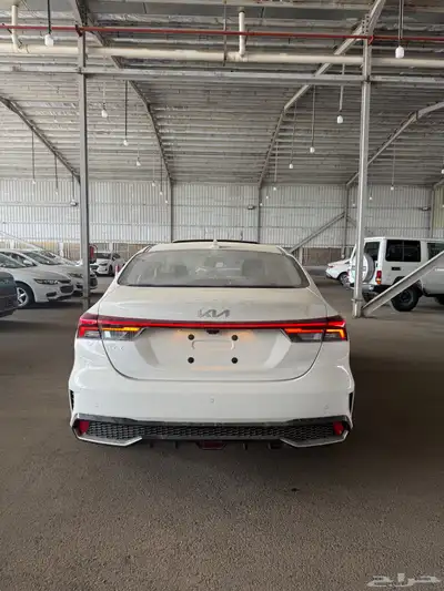 كيا 3 ( 2024 ) بنزين - اصفار index