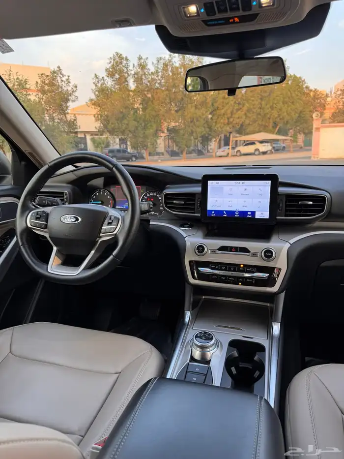 اكسبلورر 2022 فل XLT دبل جلد بانوراما عداد قليل 35