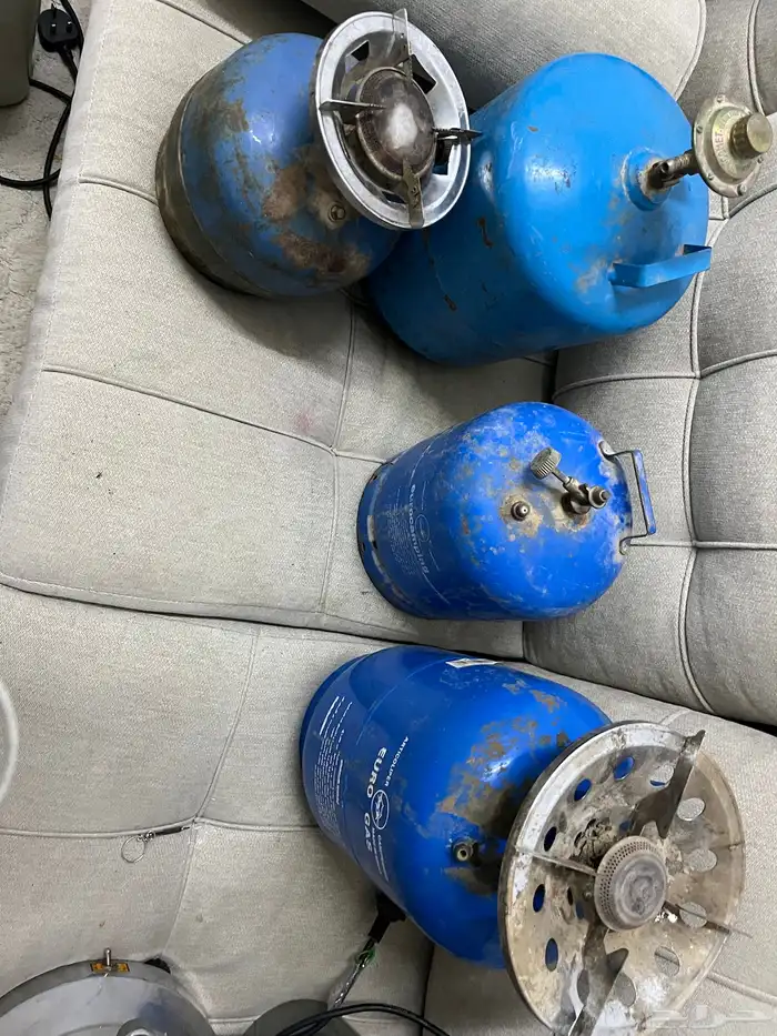 عدد 4 دافور غاز احجام مختلفه 1