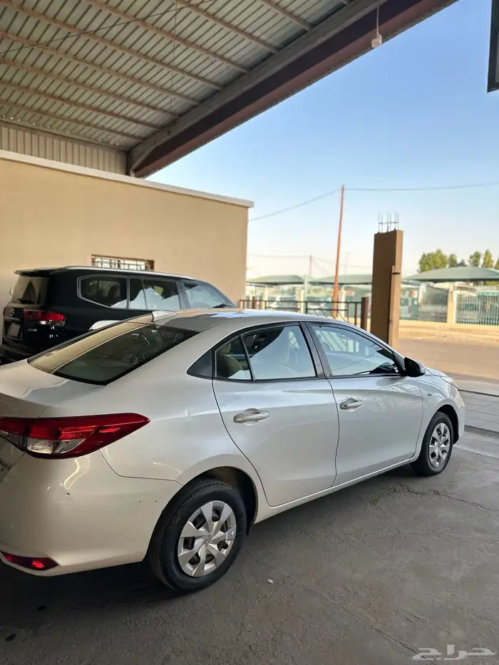 تايوتا يارس 2021 4