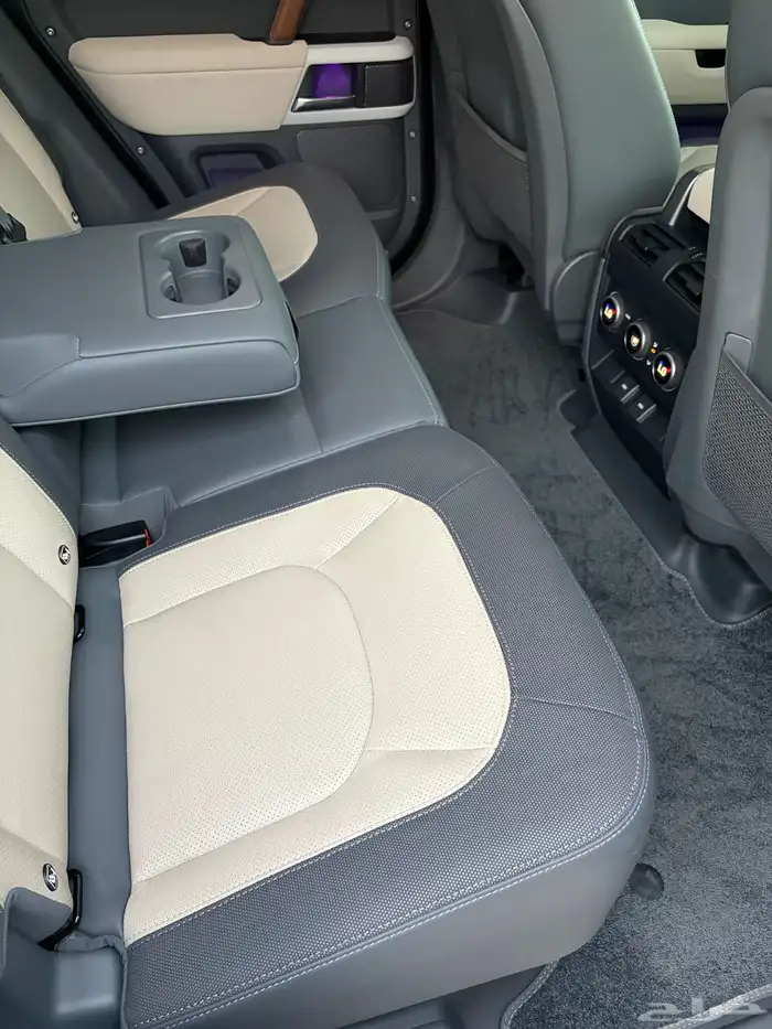 ديفندر اكس داينمك 6 سلندر 2023 (مخزن ماشي 22 الف) تحت الضمان 54