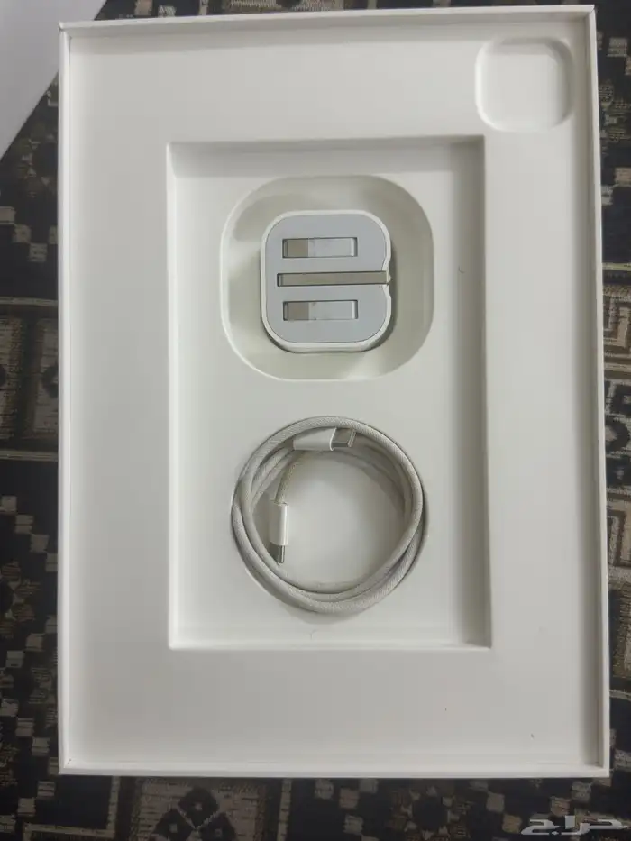 ايباد برو M4 4