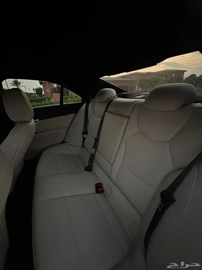 كاديلاك CT4 2021 Luxury 18