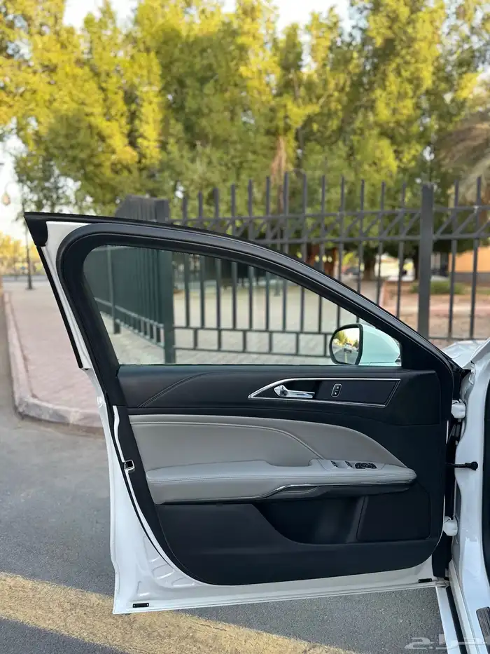 فورد تورس موديل 2022 سعودي تماتيك 16