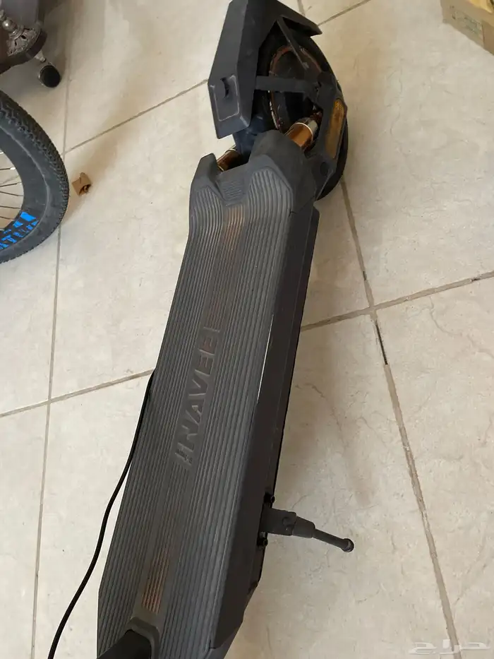 سكوتر جديد مع ضمان مكتبه جرير GT3 ماركه 1