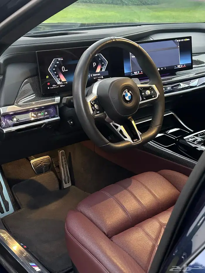 للبيع BMW 740 الناغي 2023 6