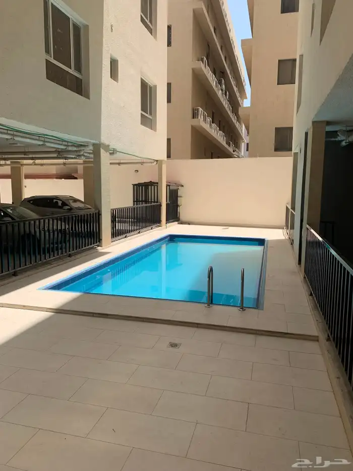شقه فاخرة للايجار في الحمراء 18