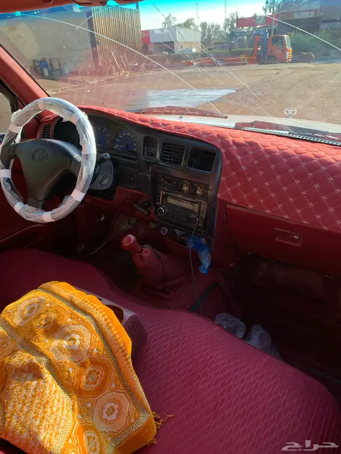 للبيع هايلكس 2003 9