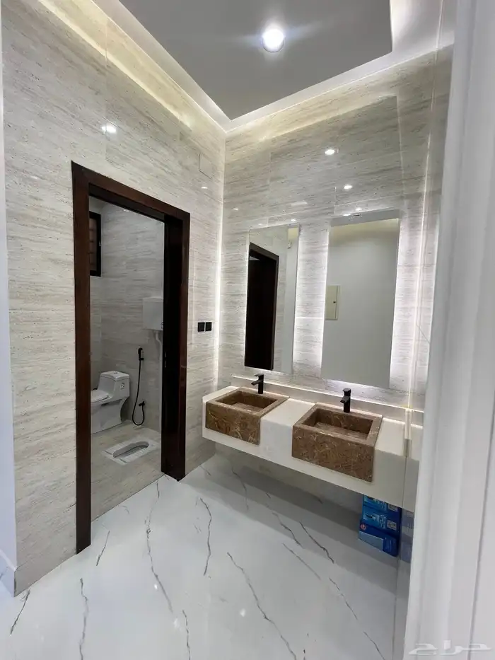 فيلا روف للبيع في ابها المحاله حي الزهور 20