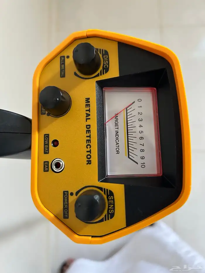 جهاز كاشف معادن 2