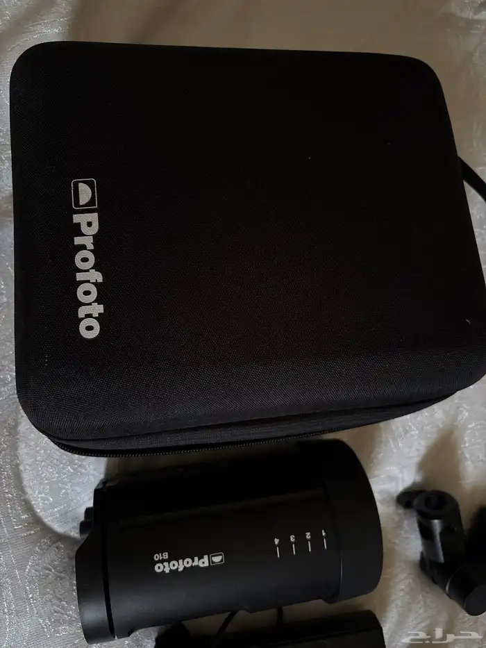 اضاءة بروفوتو بي 10 pro   كاميرا كانون 5d m3 1