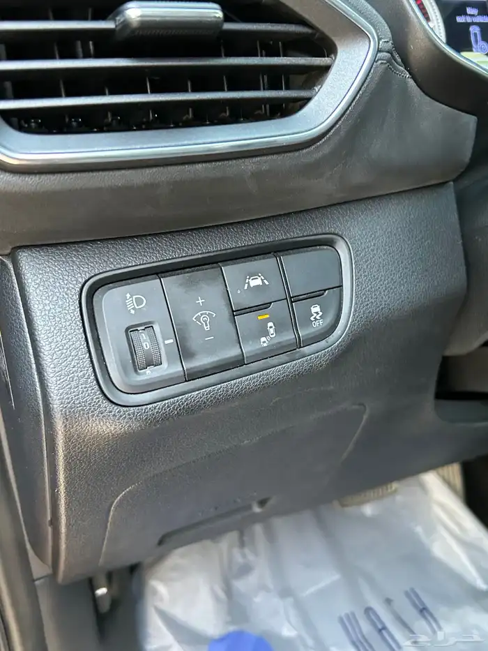 سنتافي 2020 بطاقه جمركيه 5 مقاعد بدي وكاله 15