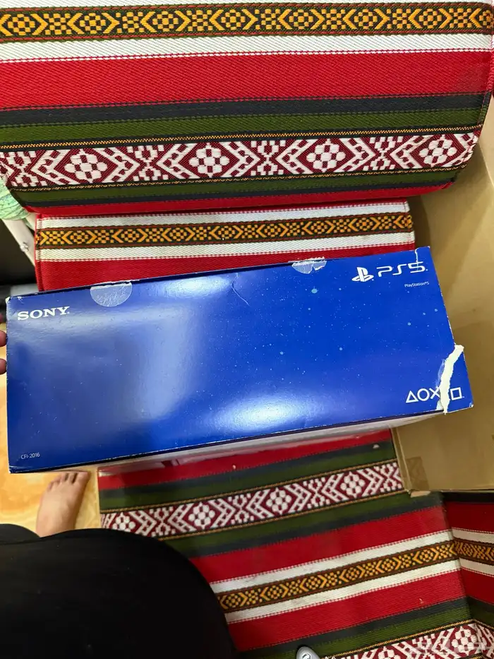 يوجد سوني 5سليم نظيف 2