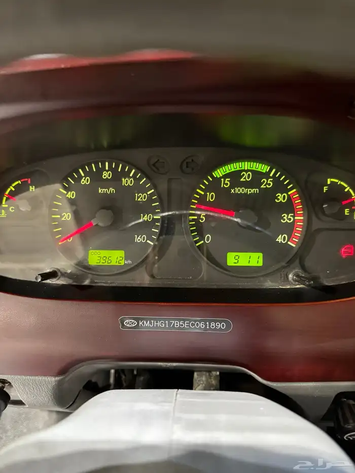 للبيع باص هونداي كونتي موديل 2014 ديزل ( عداد قليل) 28