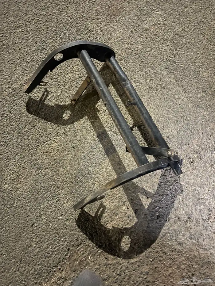 دعامية للبيع ماهي خليه من طعوج وبه مكان شيول 0