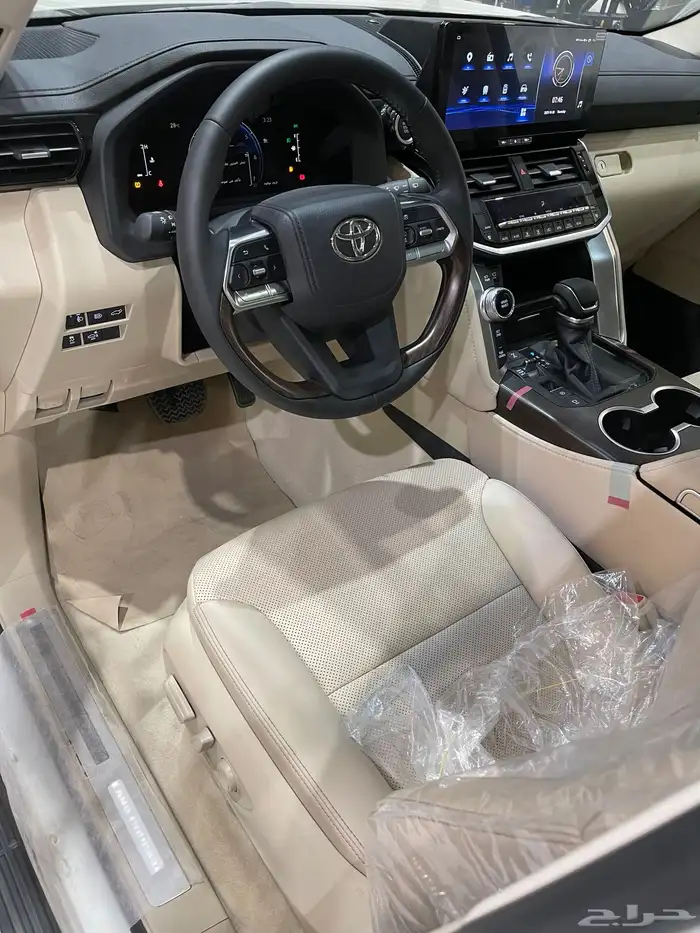 لاند كروزر جى اكس آر L5 بريمى 2025 9