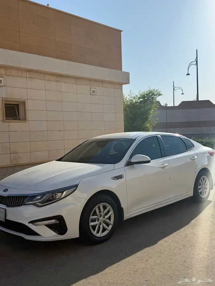 كيا اوبتيما 1