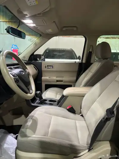 فورد فلكس 2014 عائلي ثلاث صفوف index